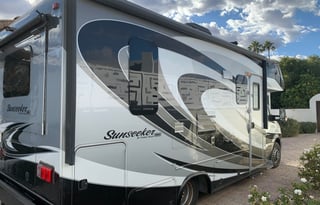 Smooth Sailing on 2015 Forest River Sunseeker MBS