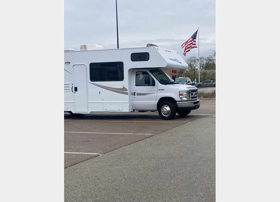 Class C Motor Home rentals in Lexington
