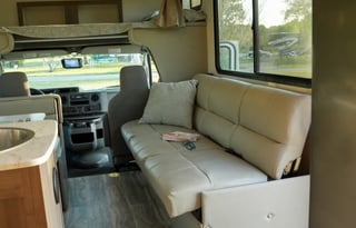 Comfort Family | Los Angeles | Unlimited Miles