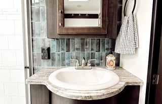 Phoenix Luxe Retreat – 2 Bedroom Family 5th Wheel