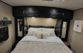 The Couples Retreat, **Pet Friendly**