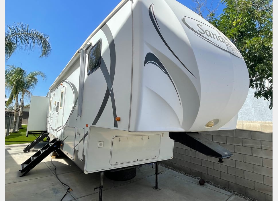 Fifth Wheel rentals in Atascadero