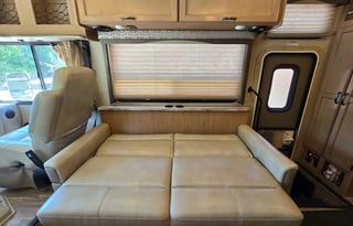 2018 Thor Motor Coach ACE 30.2