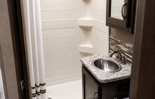 2020 Freedom Elite, Family-Friendly Class C RV