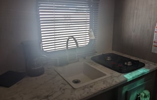 2022 Dutchmen RV Coleman Lantern LT Series 18BH