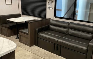 2021 Coleman Lantern 263BH - WiFi Included