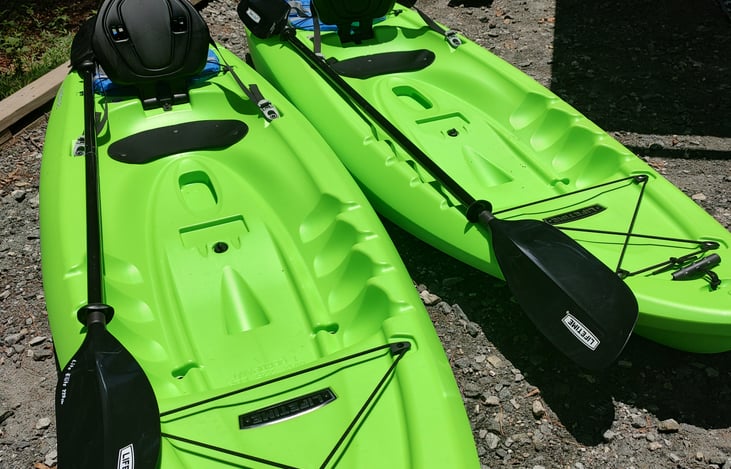 We have kayaks and other adventure rentals available for your stay on the lake!