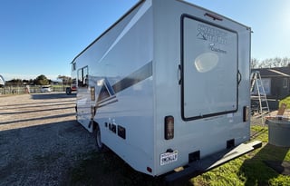 Sleep 6 - Luxury Family Fun RV Coachmen