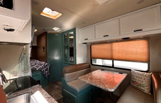 2020 Thor Motor Coach Chateau 22E