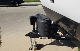 TOYHAULER BUT LIGHTWEIGHT