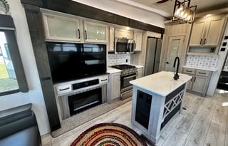 Timber - 2024 Keystone Montana High Country 385BR