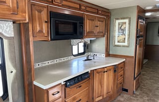 * 2013 Tiffin Allegro Open Road qba with BUNKS *