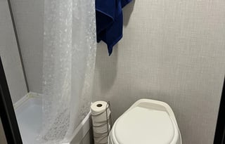 2023 Dutchmen RV Coleman 17B - Cozy and Fun