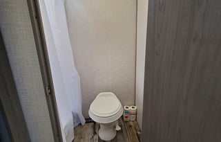 2022 Dutchmen RV Coleman 17B