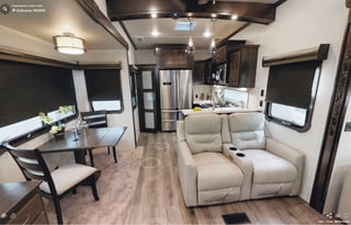 2020 Forest River 5th wheel with washer and dryer