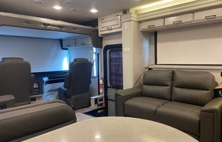 Adventure awaits you in this beautiful Jayco RV