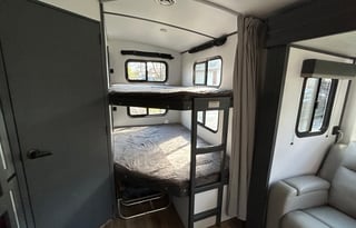 Abby’s Pet & Child Friendly Camper Rental