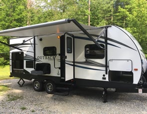 Keystone RV Outback Ultra Lite 220URB