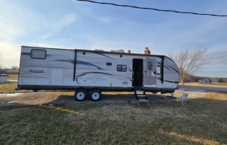 Family/Pet Friendly Travel Trailer Sleeps 10
