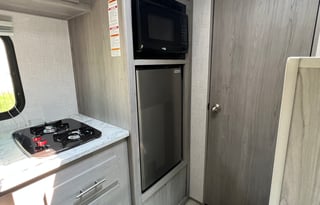 Unplug with loved ones-Can Deliver-Pet Friendly