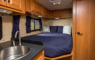 2018 Thor Motor Coach Majestic 23A