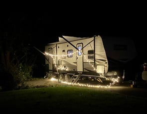 Dutchmen RV Coleman Lantern Series 263BH