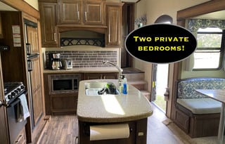 Luxury Desert Wanderer-Two Private Bedrooms