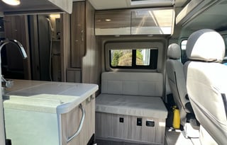 Luxury Camper Van for 6!