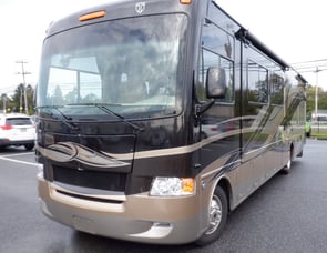 Thor Motor Coach Hurricane 34T