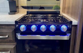 2021 Jayco Alante 26X: Easy drive/Veteran Discount