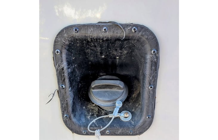 Gas tank - NO DIESEL