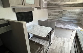 Unplug with loved ones-Can Deliver-Pet Friendly