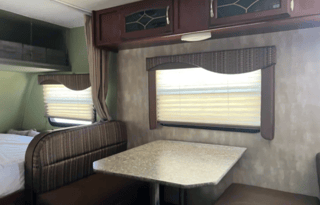 Winnebago  Minnie GMI1165