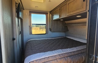 Ward's Cozy RV Rental