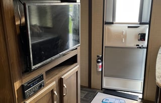 Fully Furnished, loaded RV-Bunkhouse!