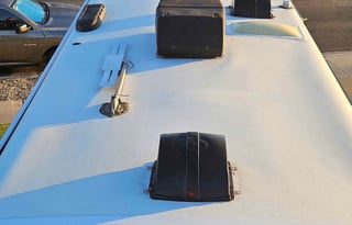 Wandering Winnie- 2005 Minnie Winnie