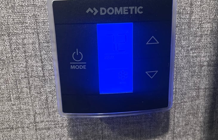 This the thermostat, Rv has Ac/ Heat.