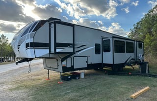 2021 Coachmen RV Chaparral 367BH