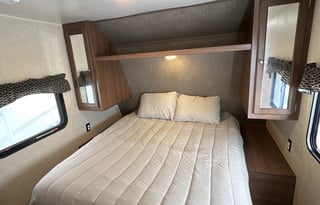 Heartland Trail Runner SLE 25 - *with Solar*