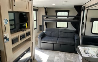 2023 Coachmen RV Apex Ultra-Lite 266BHS