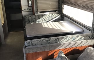 2002 Fleetwood RV Bounder 31W
