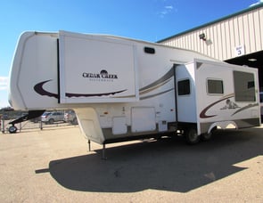 Forest River RV Cedar Creek Silverback 33IK
