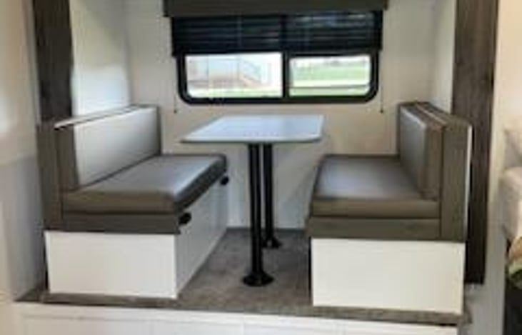 dining area - makes into bed