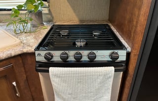 ***Delivery Only - Keystone Outback UL 276UBH