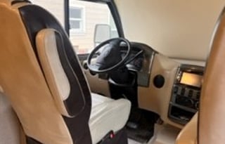 2020 Thor Motor Coach Vegas 25.6