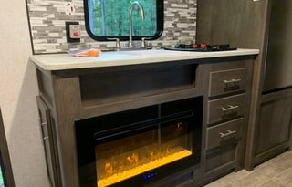 2021 Dutchmen RV Coleman Lantern LT Series 17BH