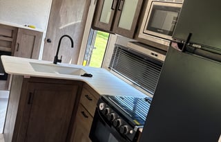 Room for the Whole Crew! Sleeps 10 with bunkroom