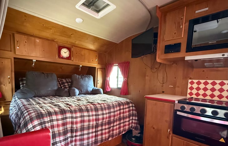 24 inch smart TV can do streaming with a hotspot. There is also an air antenna included.