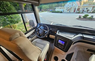 2022 Entegra Coach Vision XL 36A (Bunkhouse Model)