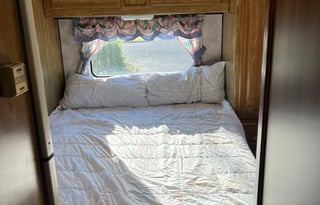 Gulf Stream Conquest Family Friendly